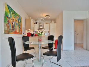 23971350-Ferienwohnung-3-Niendorf/Ostsee-300x225-4