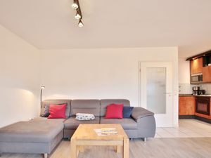 23971379-Ferienwohnung-3-Niendorf/Ostsee-300x225-2