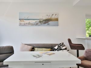 23971358-Ferienwohnung-3-Niendorf/Ostsee-300x225-2