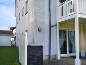 23516296-Ferienwohnung-4-Nienhagen (Ostseebad)-300x225-2