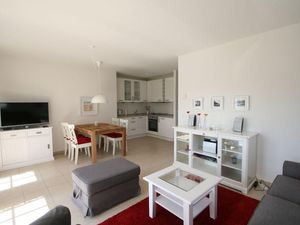 23882858-Ferienwohnung-4-Nienhagen (Ostseebad)-300x225-1