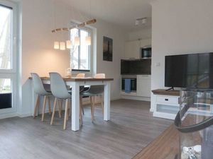 19005939-Ferienwohnung-4-Nienhagen (Ostseebad)-300x225-1