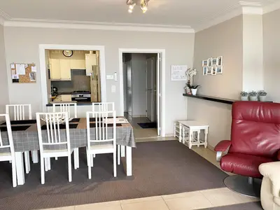 DiningRoom