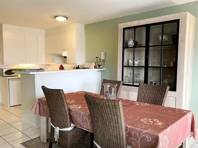 DiningRoom