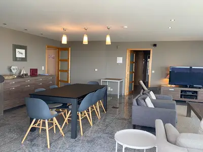 DiningRoom