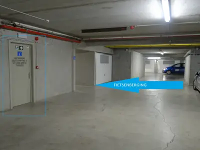 PoolOfHouse