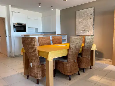 DiningRoom