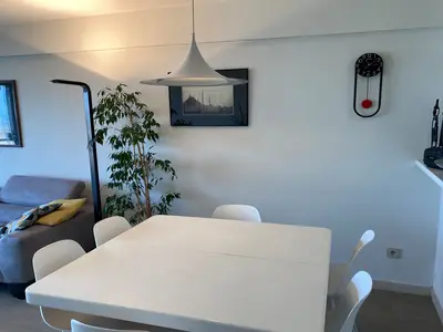 DiningRoom