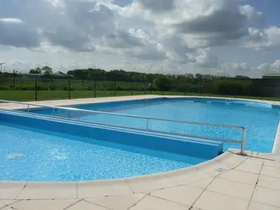 PoolOfHouse