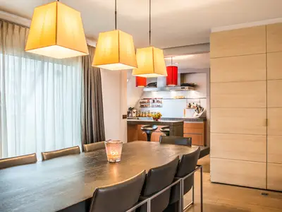 DiningRoom
