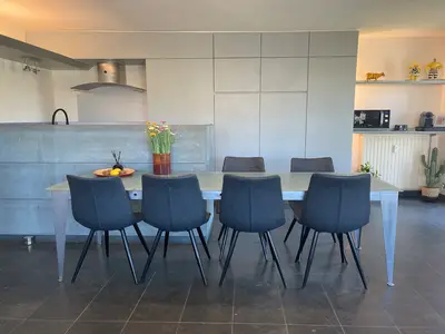 DiningRoom
