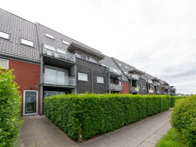 Außenseite Ferienhaus [Sommer]