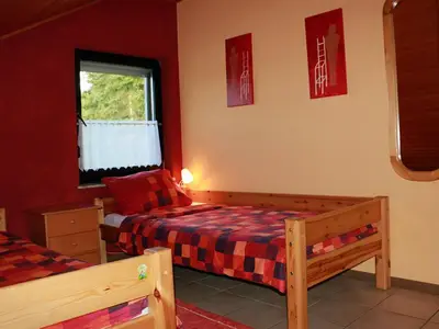 Schlafzimmer 2