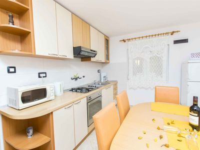 Ferienwohnung für 6 Personen (80 m²) in Nin 1/10