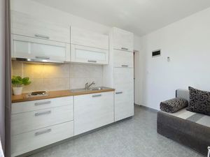 21759141-Ferienwohnung-4-Nin-300x225-5