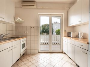 24001174-Ferienwohnung-4-Nin-300x225-3