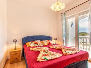 24001174-Ferienwohnung-4-Nin-300x225-4