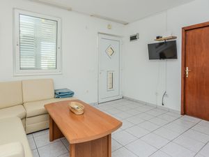 24003103-Ferienwohnung-4-Nin-300x225-4