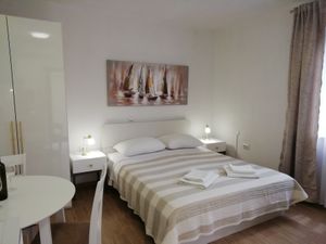 18684968-Ferienwohnung-2-Nin-300x225-5