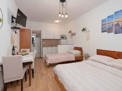 Ferienwohnung für 3 Personen (32 m²) in Nin 6/10
