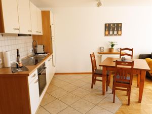 23924651-Ferienwohnung-2-Nittel-300x225-3