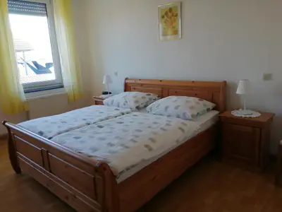 Weingut-Ferienwohnung Heinz Dostert 7
