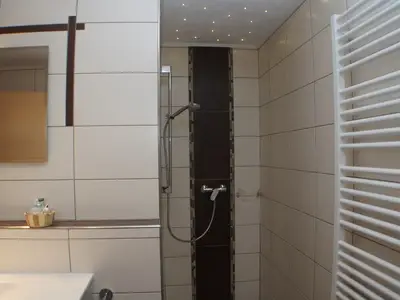 Dusche mit "Sternenhimmel"