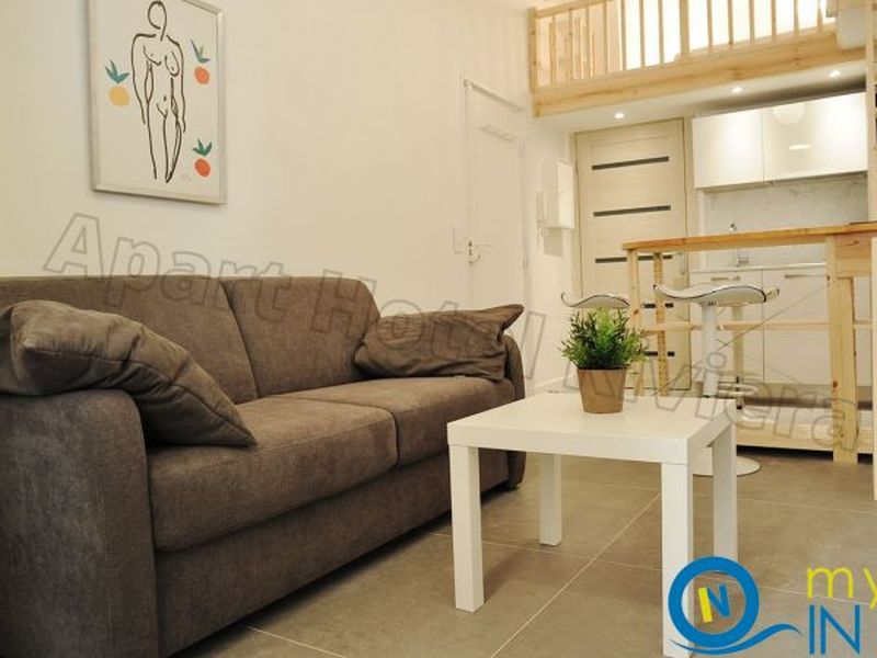 23280952-Ferienwohnung-2-Nizza-800x600-0