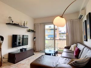 19067282-Ferienwohnung-4-Nizza-300x225-3