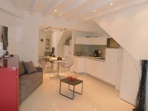 21941047-Ferienwohnung-2-Nizza-300x225-5