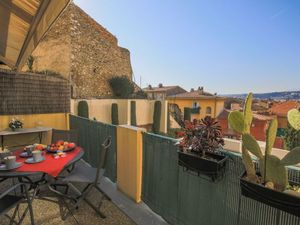 21941039-Ferienwohnung-4-Nizza-300x225-1