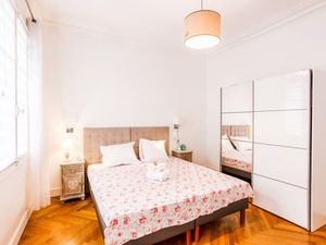 22074159-Ferienwohnung-6-Nizza-300x225-0