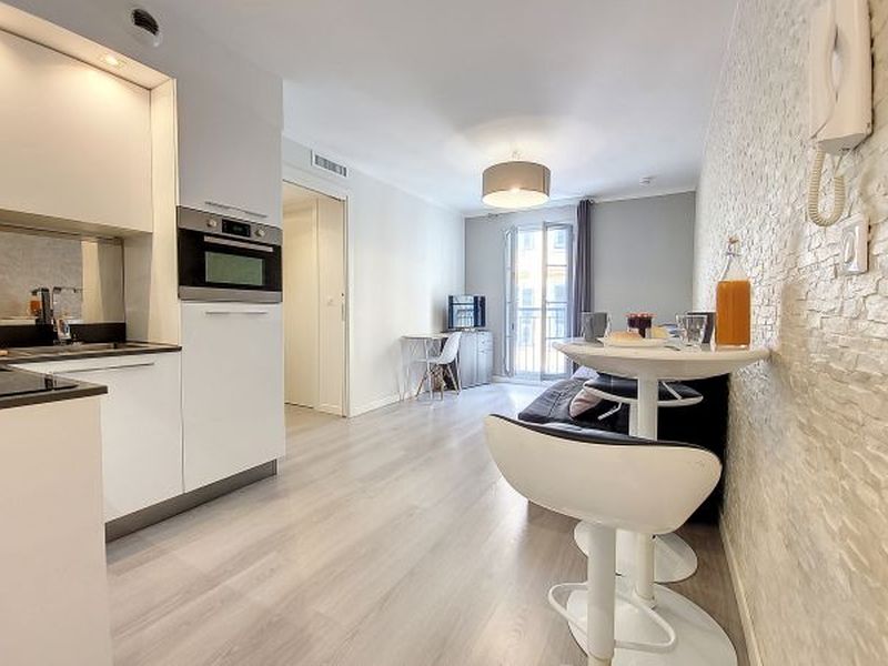 23426494-Ferienwohnung-2-Nizza-800x600-2