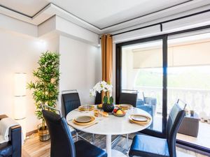 23482435-Ferienwohnung-6-Nizza-300x225-5