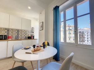 23504609-Ferienwohnung-2-Nizza-300x225-4