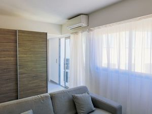 23545218-Ferienwohnung-4-Nizza-300x225-5