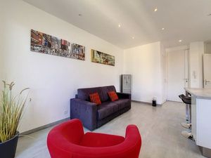 23589743-Ferienwohnung-2-Nizza-300x225-1