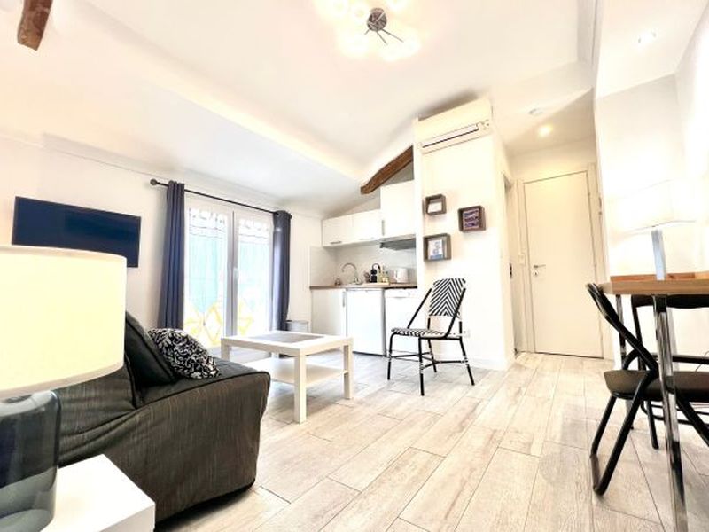 23831257-Ferienwohnung-2-Nizza-800x600-2