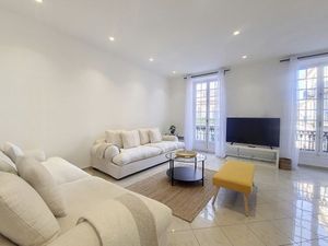 23914554-Ferienwohnung-4-Nizza-300x225-5