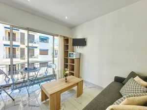 23969117-Ferienwohnung-2-Nizza-300x225-4