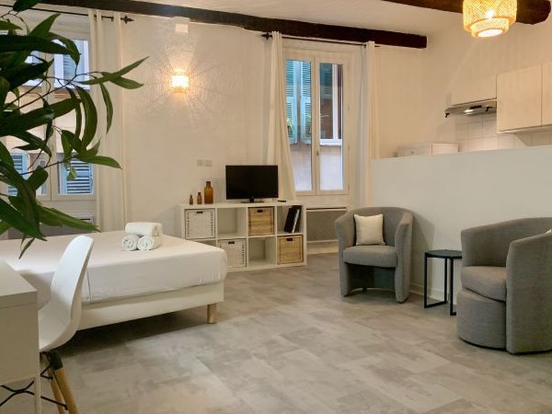 23993057-Ferienwohnung-2-Nizza-800x600-0