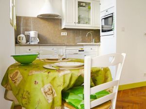 23843254-Ferienwohnung-2-Nizza-300x225-1