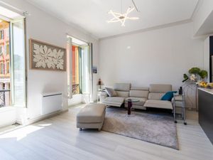 24019339-Ferienwohnung-4-Nizza-300x225-4