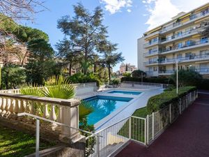 23971561-Ferienwohnung-3-Nizza-300x225-1