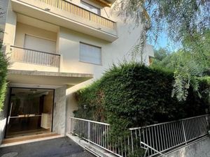 23971561-Ferienwohnung-3-Nizza-300x225-5