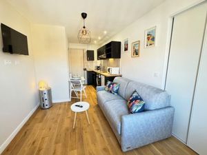 24044209-Ferienwohnung-2-Nizza-300x225-1