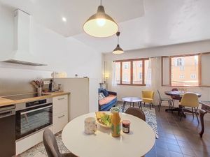 24044662-Ferienwohnung-2-Nizza-300x225-4