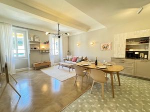 24044753-Ferienwohnung-7-Nizza-300x225-0