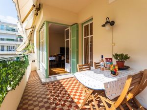 24048081-Ferienwohnung-4-Nizza-300x225-0