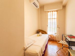 24048081-Ferienwohnung-4-Nizza-300x225-2